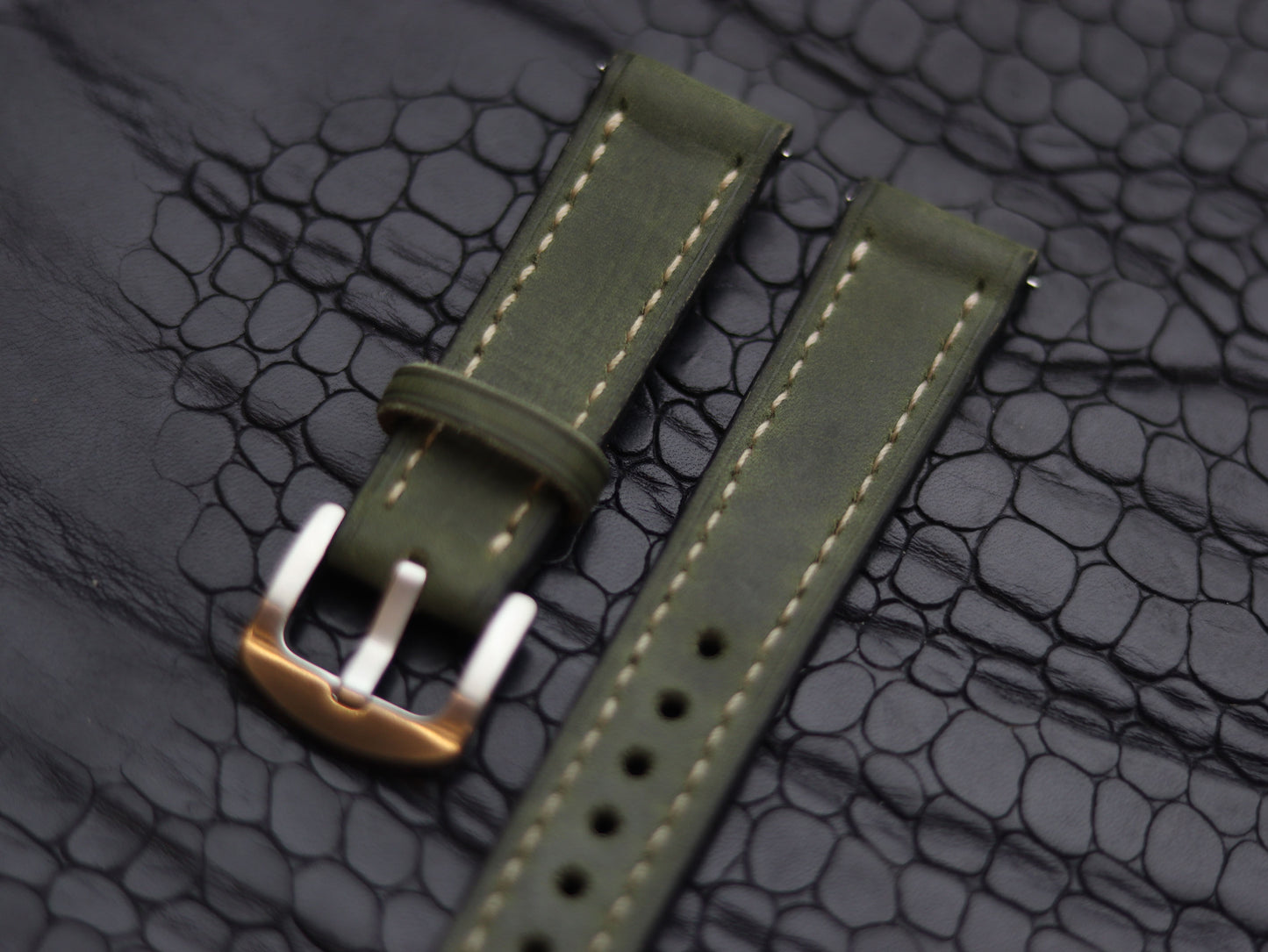 LEATHER STRAPS EMERALD GREEN (BEACH) FULL STITCHED GRIP LEATHER GOODS