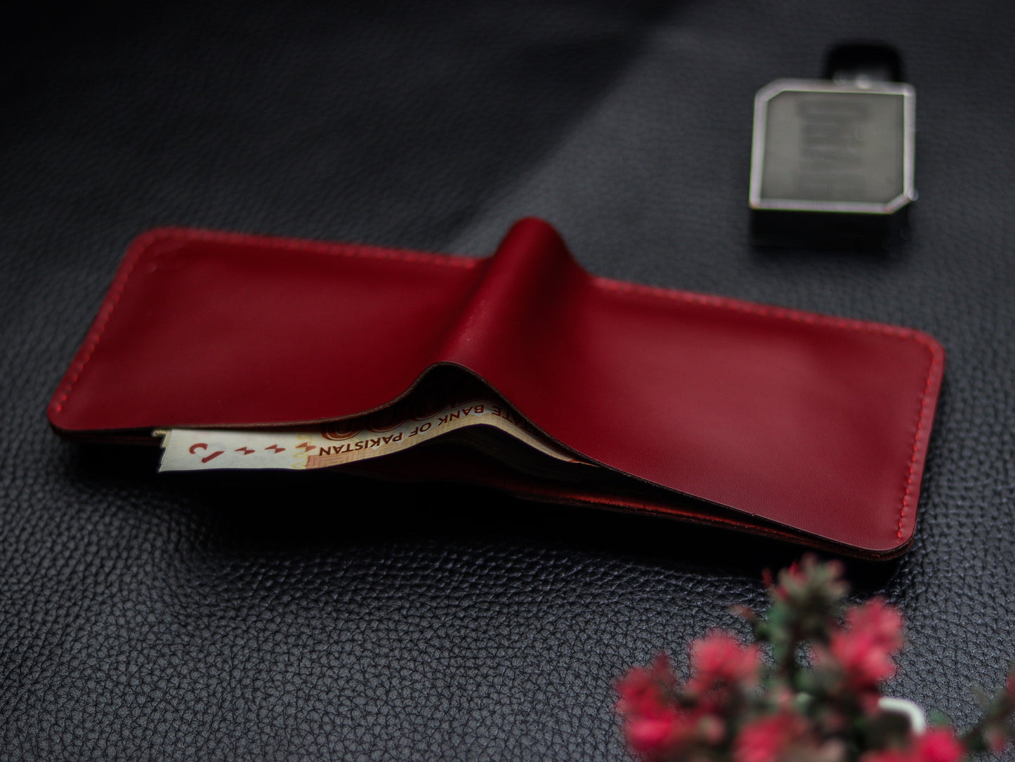 URBAN LEATHER WALLET CRIMSOM RED & BLACK grip