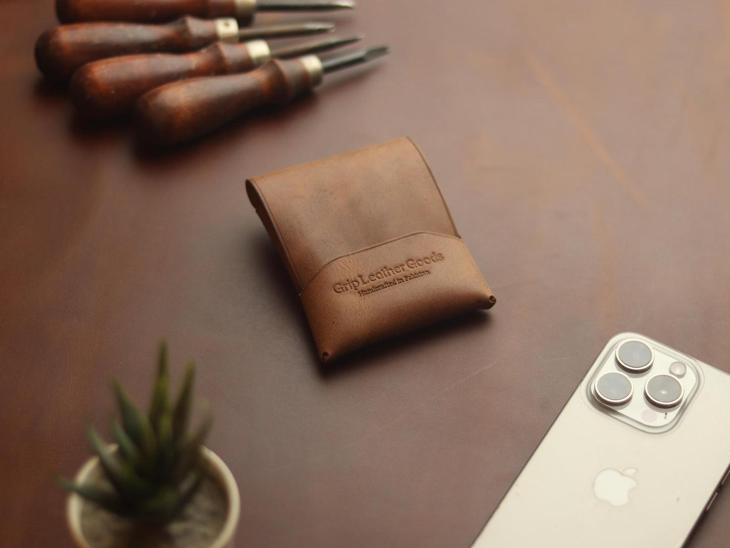 Trevon - COFFEE BROWN GRIP LEATHER GOODS