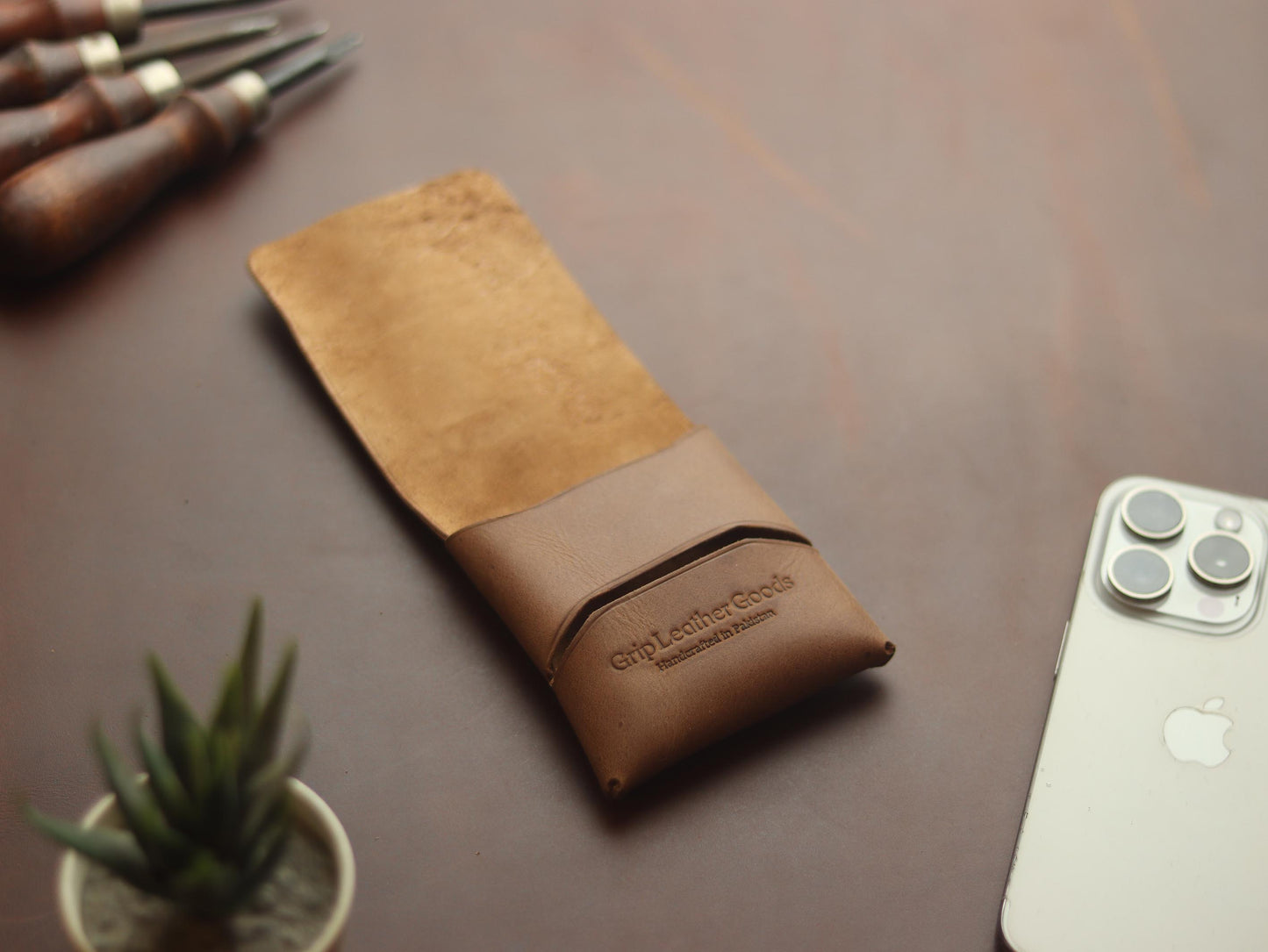 Trevon - COFFEE BROWN GRIP LEATHER GOODS
