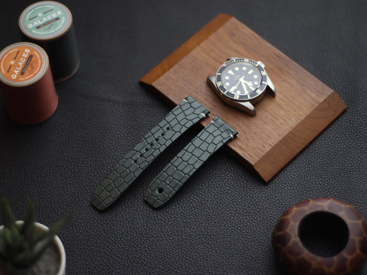 SMOKE GRAY (WHITE) - MINIMAL STITCHED WATCH STRAPS grip