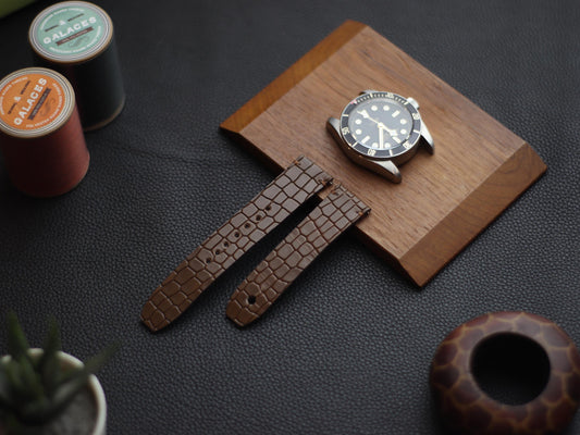 SEPIA BROWN (BROWN) - MINIMAL STITCHED WATCH STRAPS grip