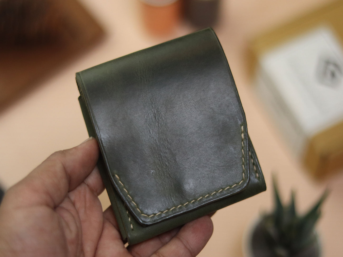 CARVES MINI SMART WALLET EMERALD GREEN