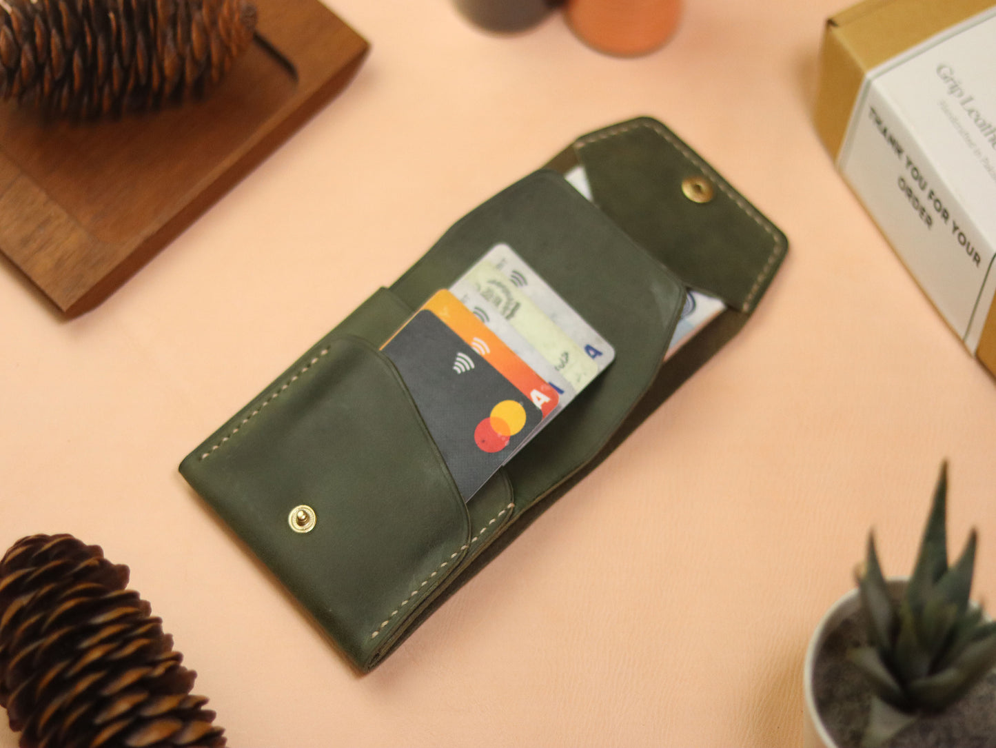 CARVES MINI SMART WALLET EMERALD GREEN