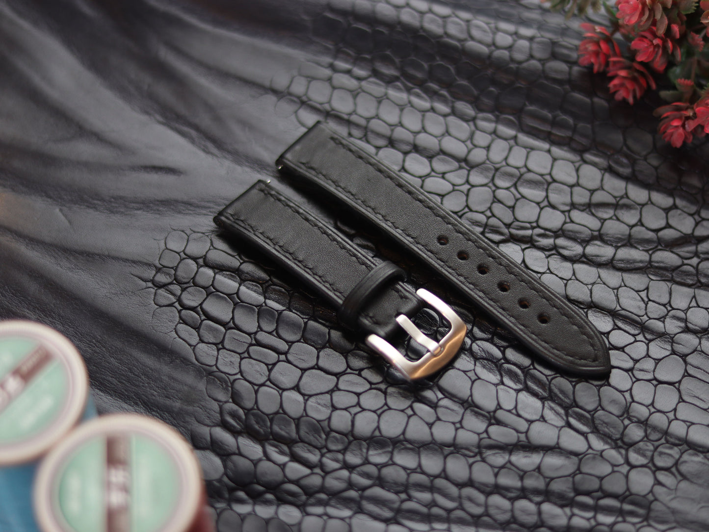 LEATHER STRAPS MATTE  BLACK (BLACK) FULL STITCHED GRIP LEATHER GOODS