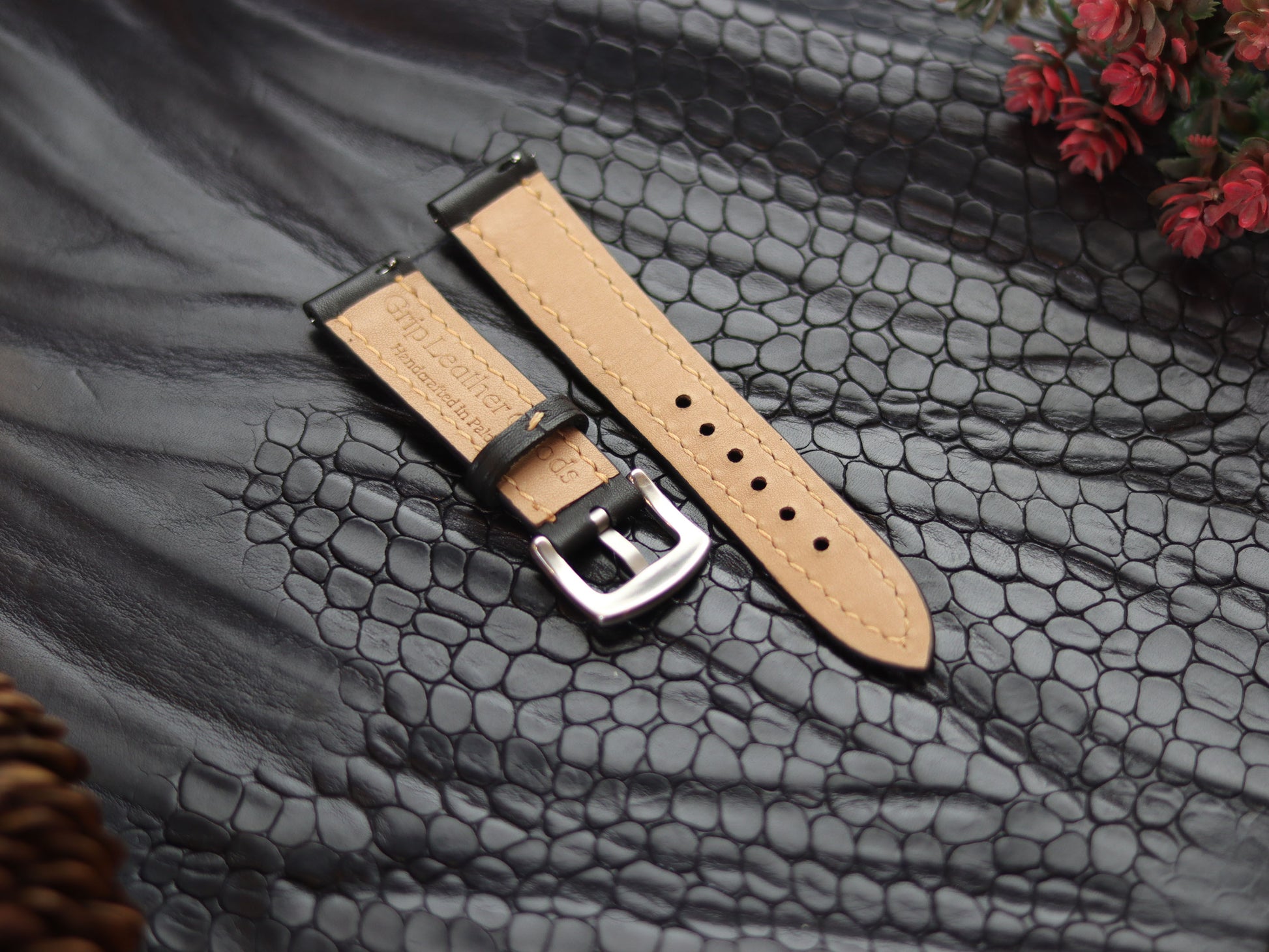 LEATHER STRAPS PHANTOM BLACK (WHITE  ) FULL STITCHED GRIP LEATHER GOODS