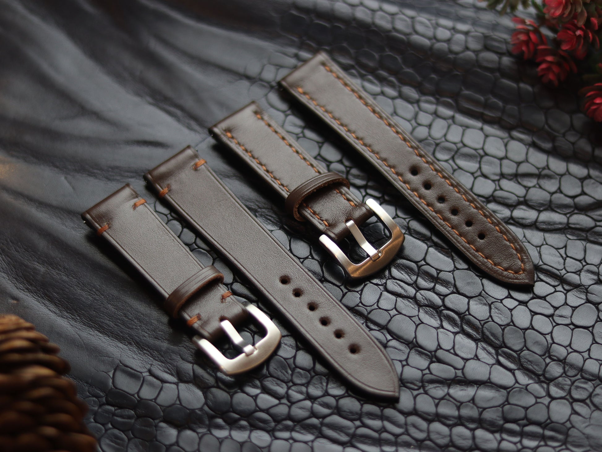 LEATHER STRAPS RUSTIC BROWN  (BROWN) FULL STITCHED GRIP LEATHER GOODS