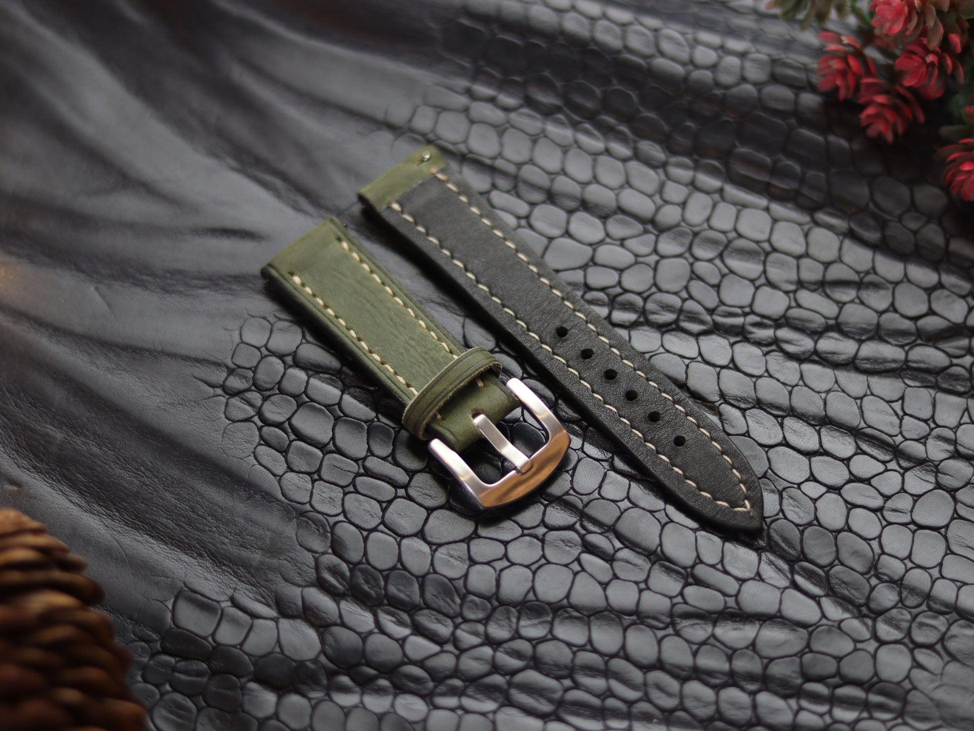 LEATHER STRAPS EMERALD GREEN (BEACH)  FULL STITCHED GRIP LEATHER GOODS