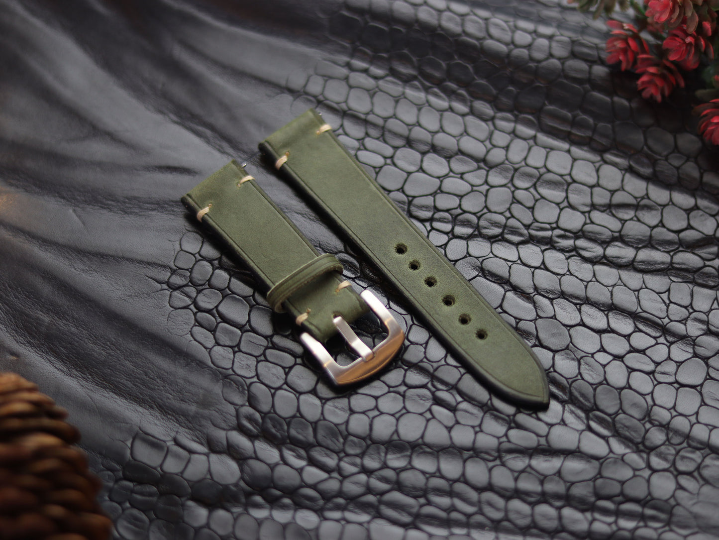 LEATHER STRAPS EMERALD GREEN (BEACH)  MINIMAL  STITCHED GRIP LEATHER GOODS