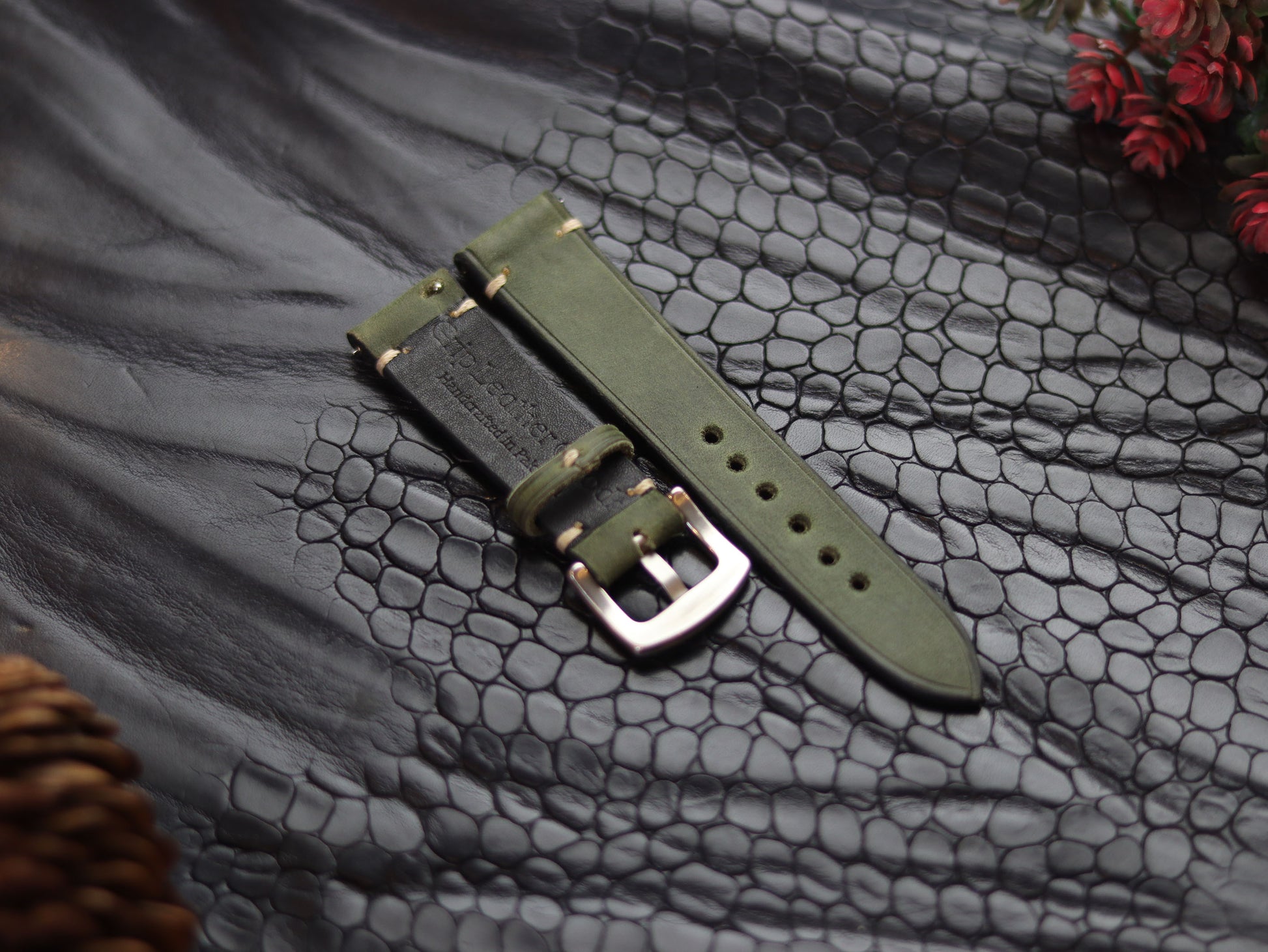 LEATHER STRAPS EMERALD GREEN (BEACH)  MINIMAL  STITCHED GRIP LEATHER GOODS
