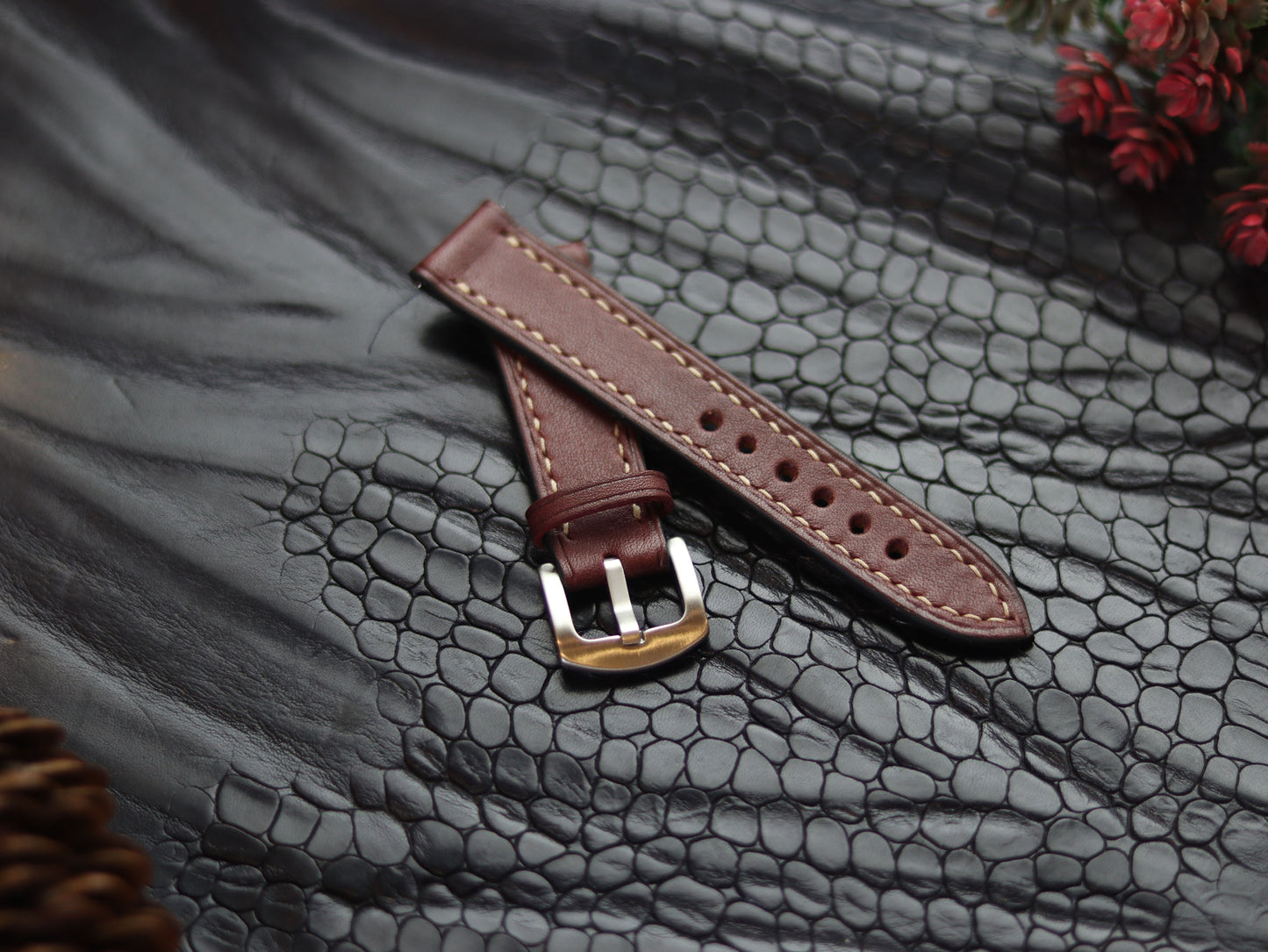 LEATHER STRAPS VINTAGE RED (BEACH)  FULL STITCHED GRIP LEATHER GOODS