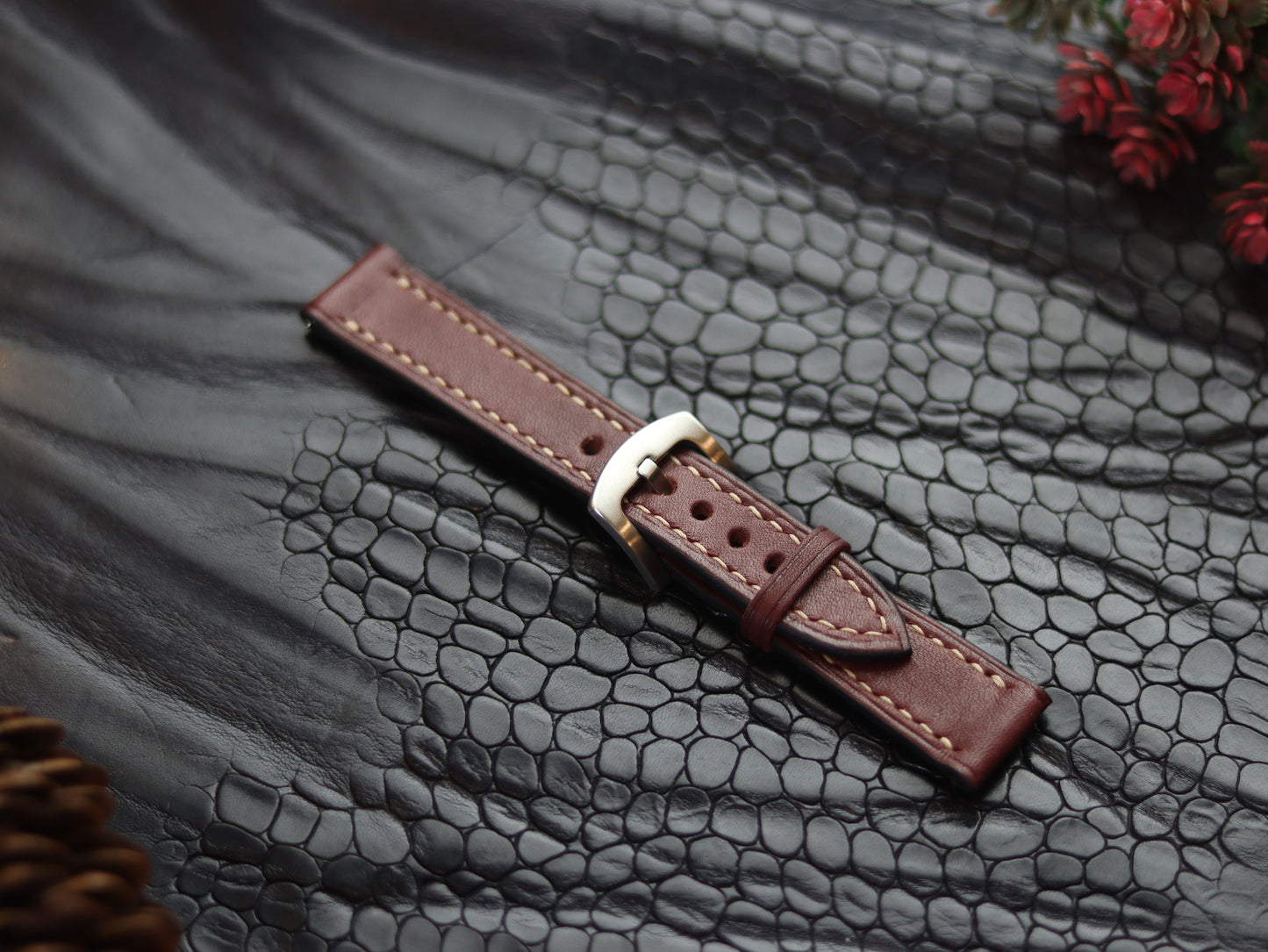 LEATHER STRAPS VINTAGE RED (BEACH)  FULL STITCHED GRIP LEATHER GOODS