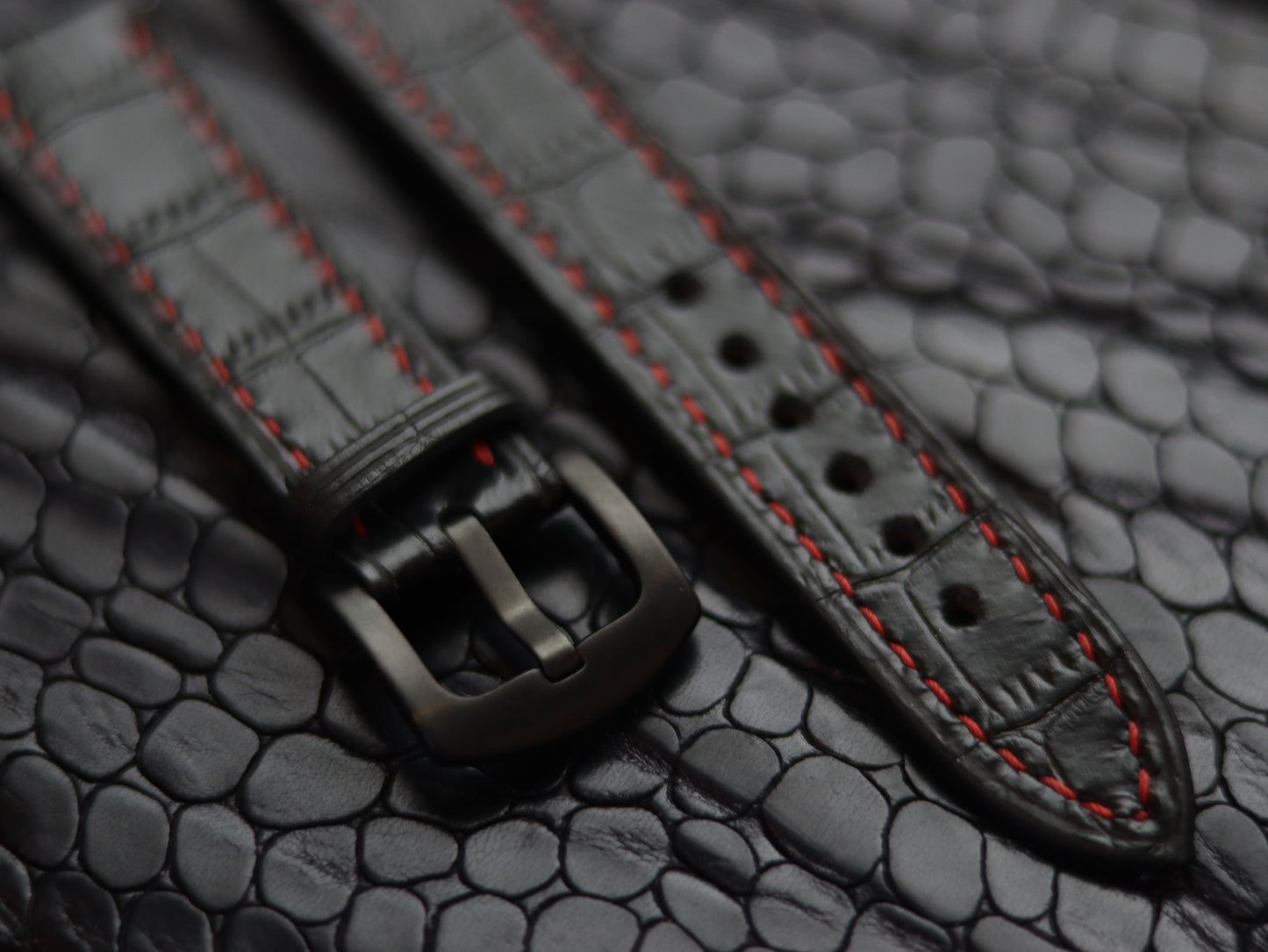 LEATHER STRAPS PYANTOM BLACK (RED)  FULL STITCHED GRIP LEATHER GOODS