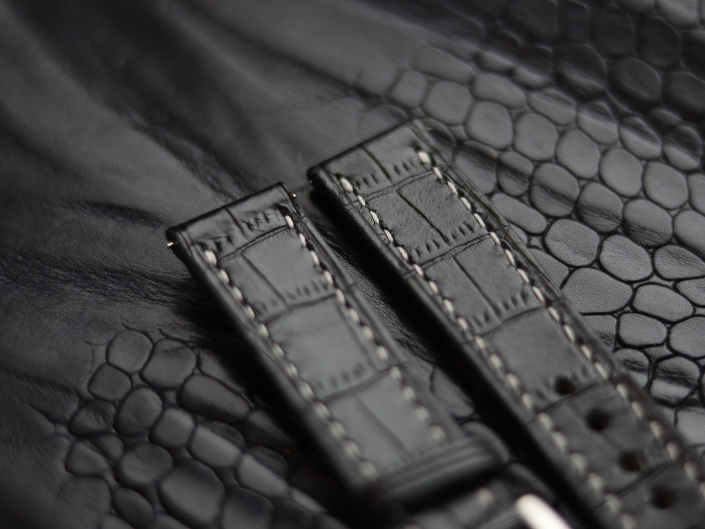 LEATHER STRAPS PHANTOM BLACK (WHITE  ) FULL STITCHED GRIP LEATHER GOODS