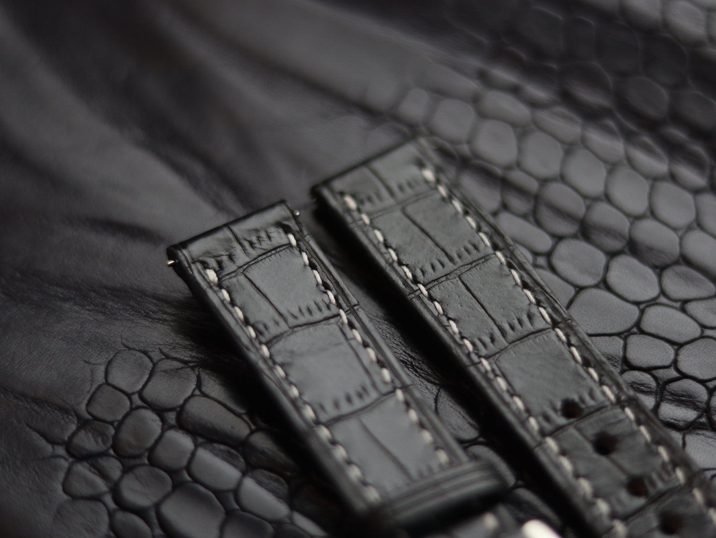 LEATHER STRAPS PHANTOM BLACK (WHITE  ) FULL STITCHED GRIP LEATHER GOODS