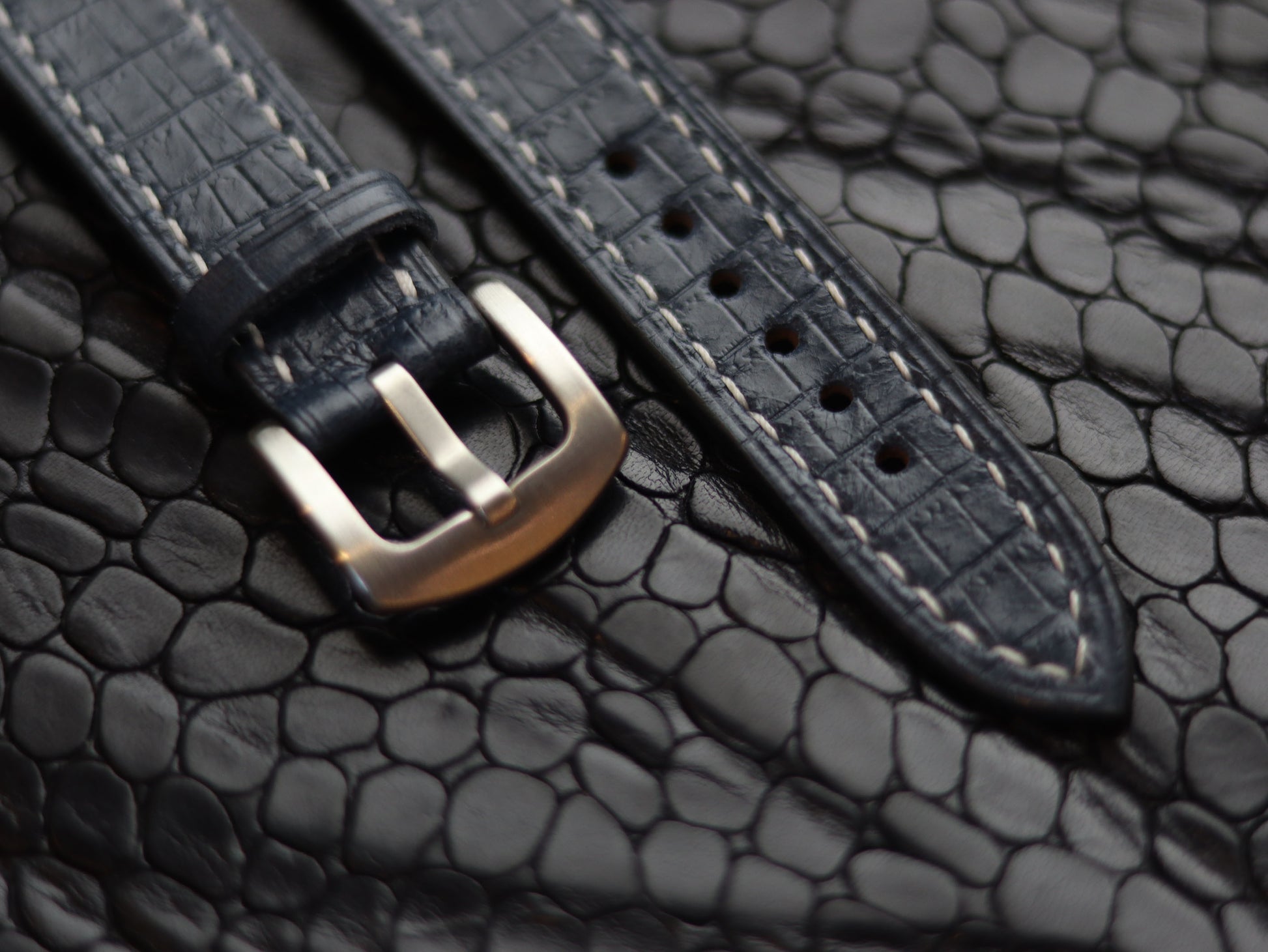 LEATHER STRAPS IMPERIAL BLUE (WHITE)  FULL STITCHED GRIP LEATHER GOODS