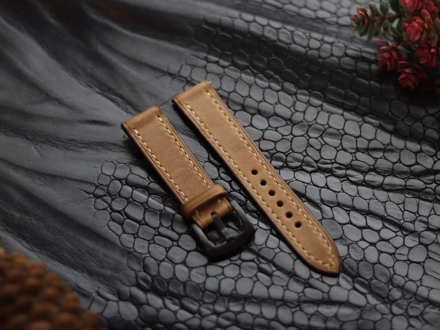 LEATHER STRAPS PEBBLE BROWN (BEACH)  FULL STITCHED GRIP LEATHER GOODS