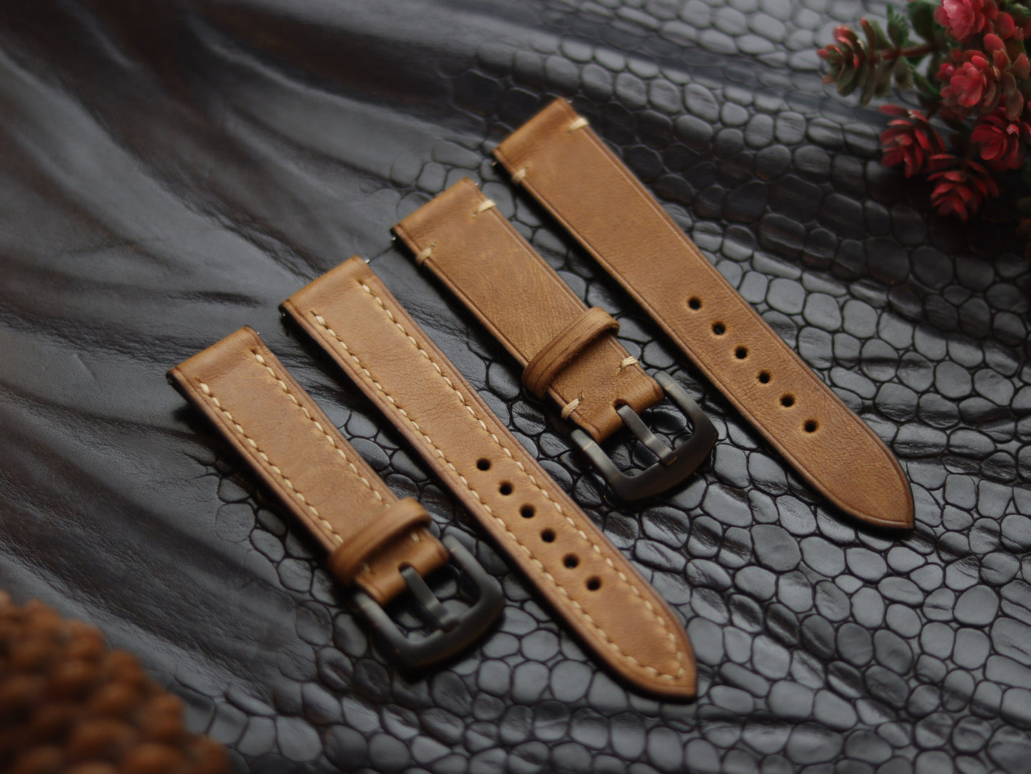 LEATHER STRAPS PEBBLE BROWN (BEACH)  FULL STITCHED GRIP LEATHER GOODS