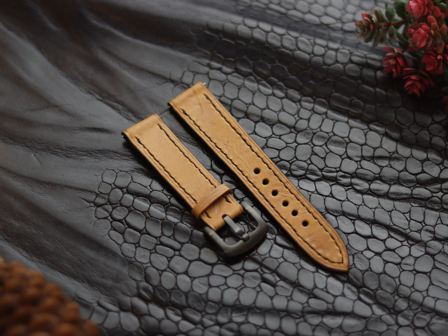 LEATHER STRAPS CLASSIC OAK (BLACK)  FULL STITCHED GRIP LEATHER GOODS