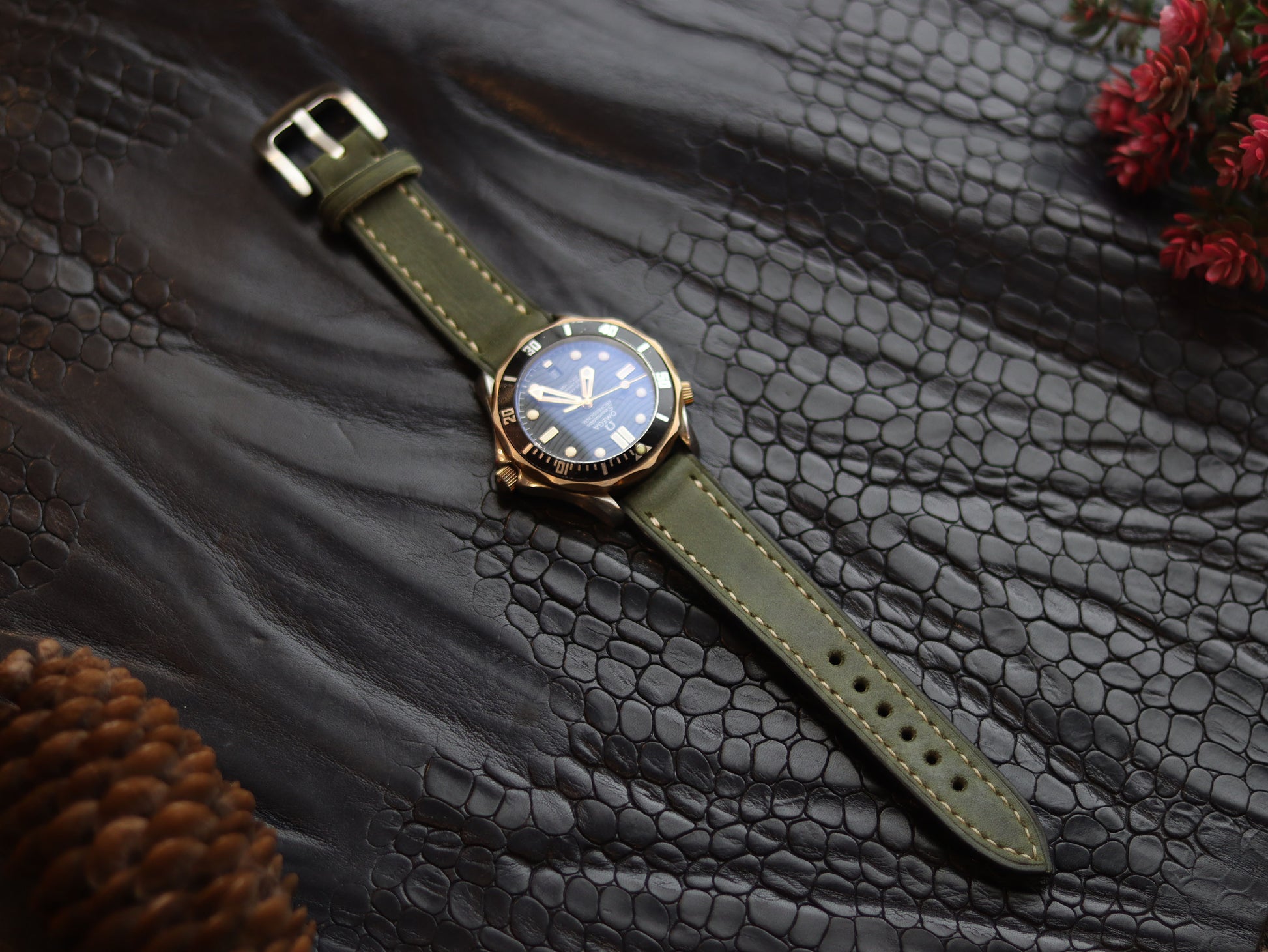 LEATHER STRAPS EMERALD GREEN (BEACH)  FULL STITCHED GRIP LEATHER GOODS