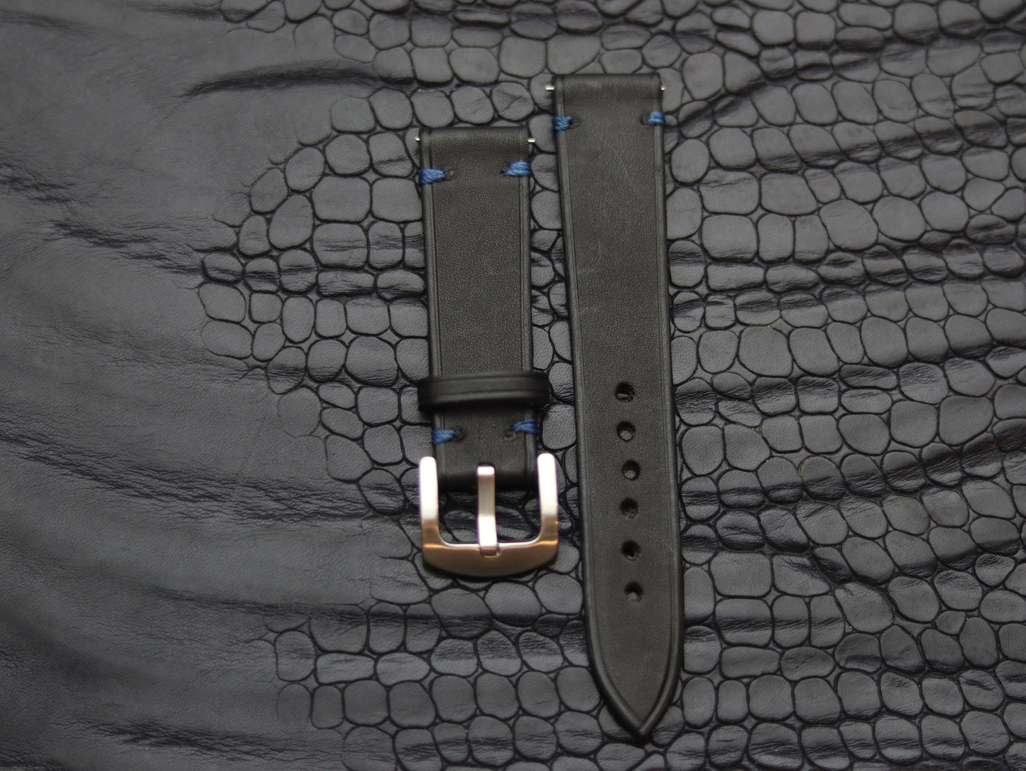 LEATHER STRAPS  MATTE BLACK (BLUE ) MINIMAL STITCHED GRIP LEATHER GOODS