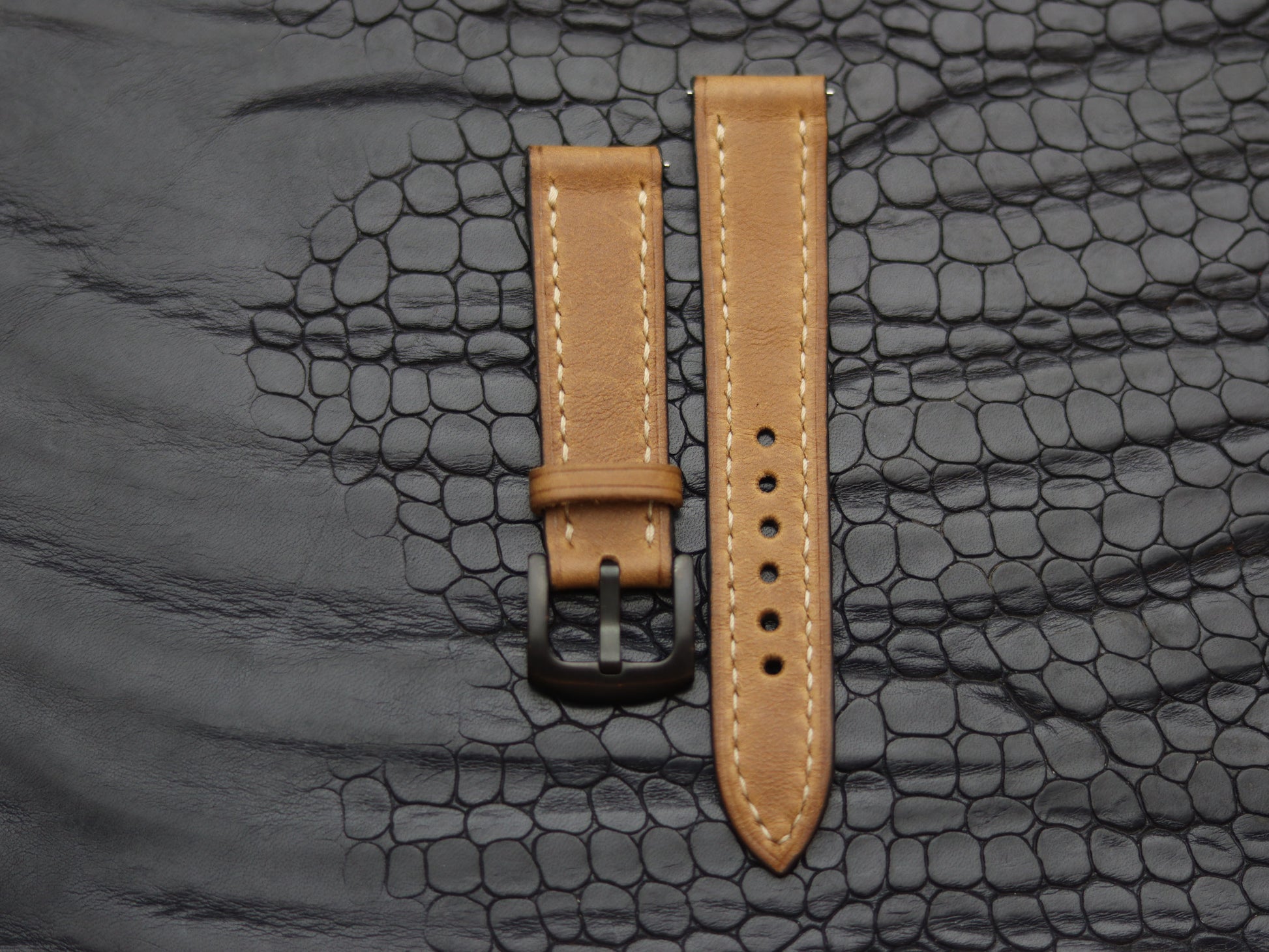LEATHER STRAPS PEBBLE BROWN (BEACH)  FULL STITCHED GRIP LEATHER GOODS