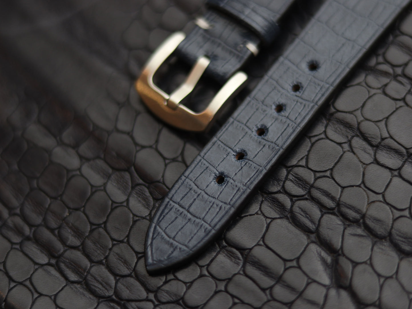 LEATHER STRAPS IMPERIAL BLUE (WHITE)  MINIMAL STITCHED GRIP LEATHER GOODS