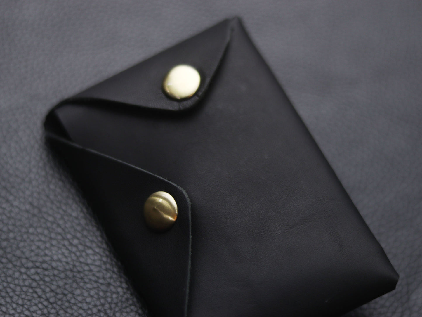 Stitchless minimalist Leather wallet & cardholder Ebony black grip