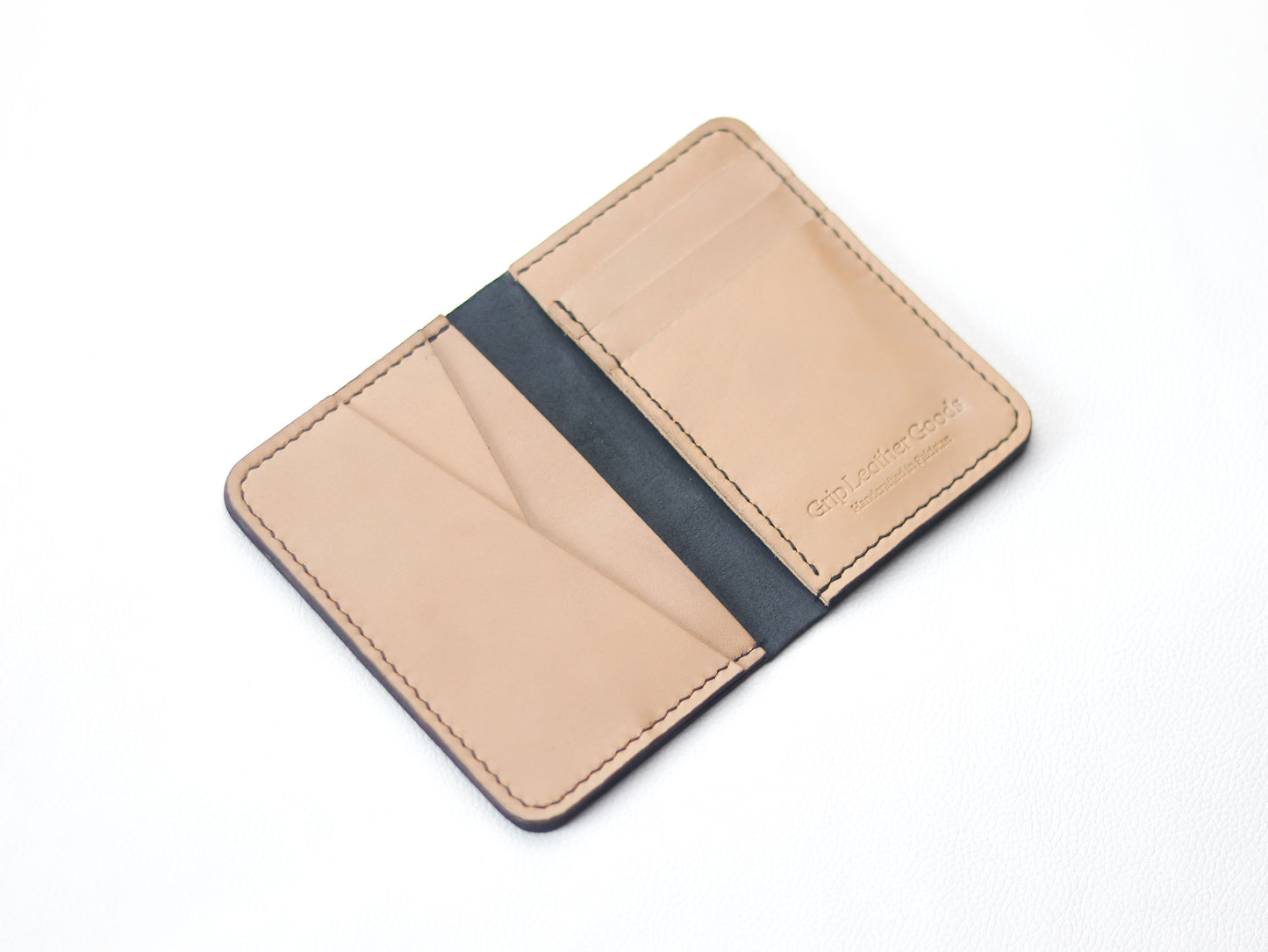 BI-FOLD SNAP WALLET CHIFFON WHITE AND BLACK