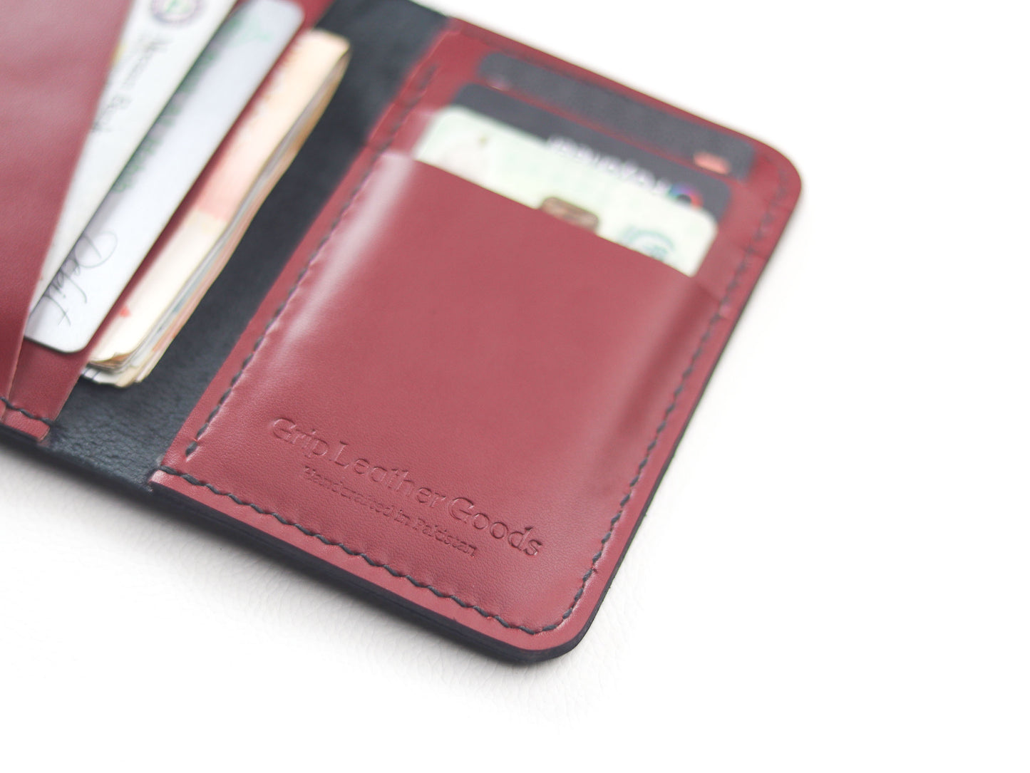 BI-FOLD SNAP WALLET CRIMSON RED AND BLACK