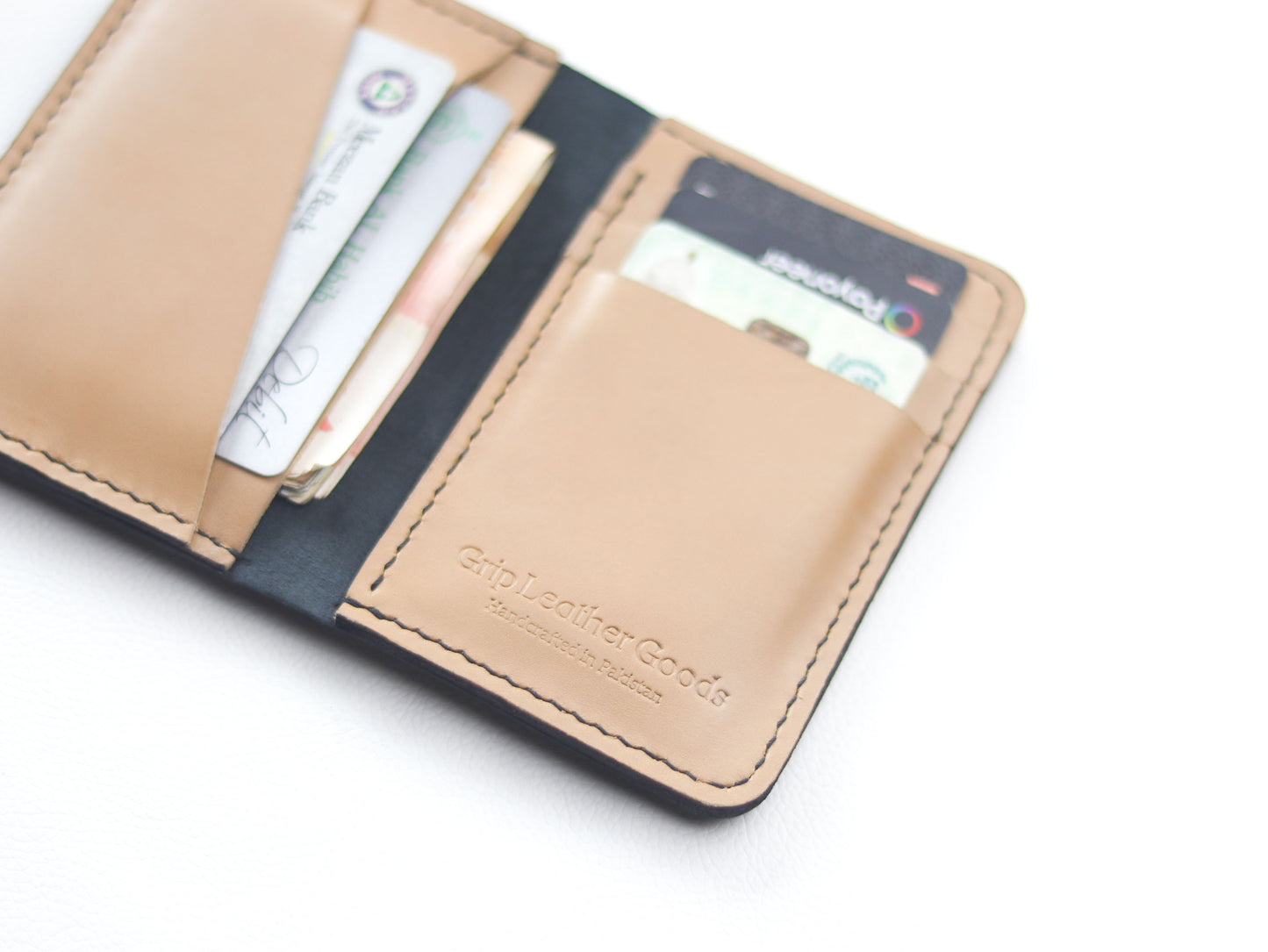BI-FOLD SNAP WALLET CHIFFON WHITE AND BLACK