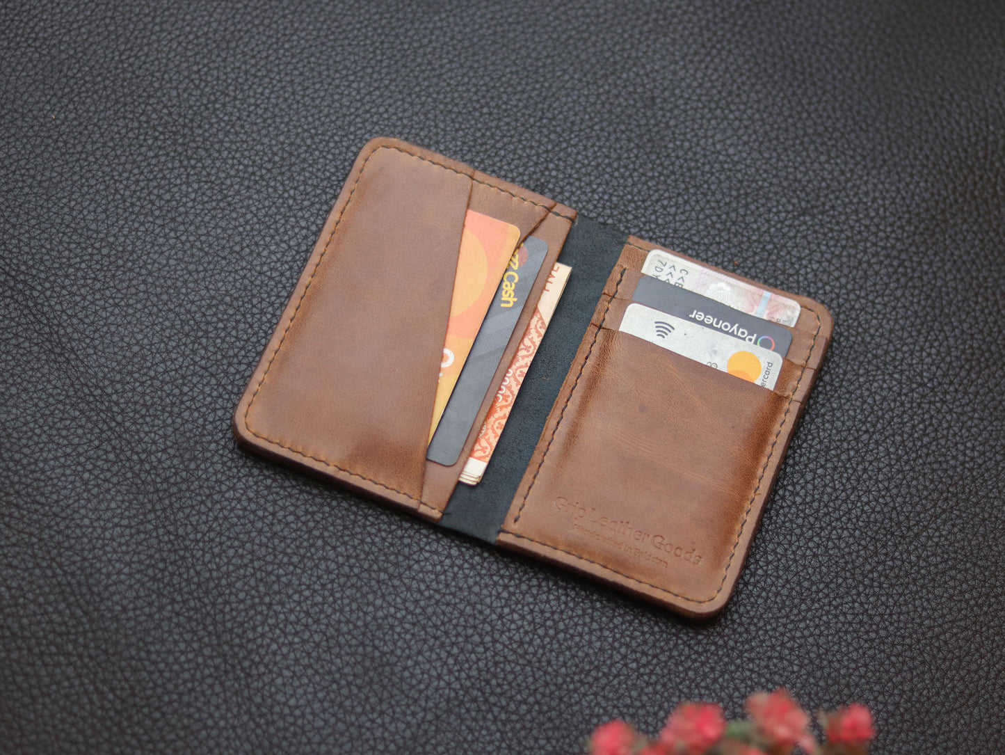 BI-FOLD SNAP WALLET BROWN AND BLACK