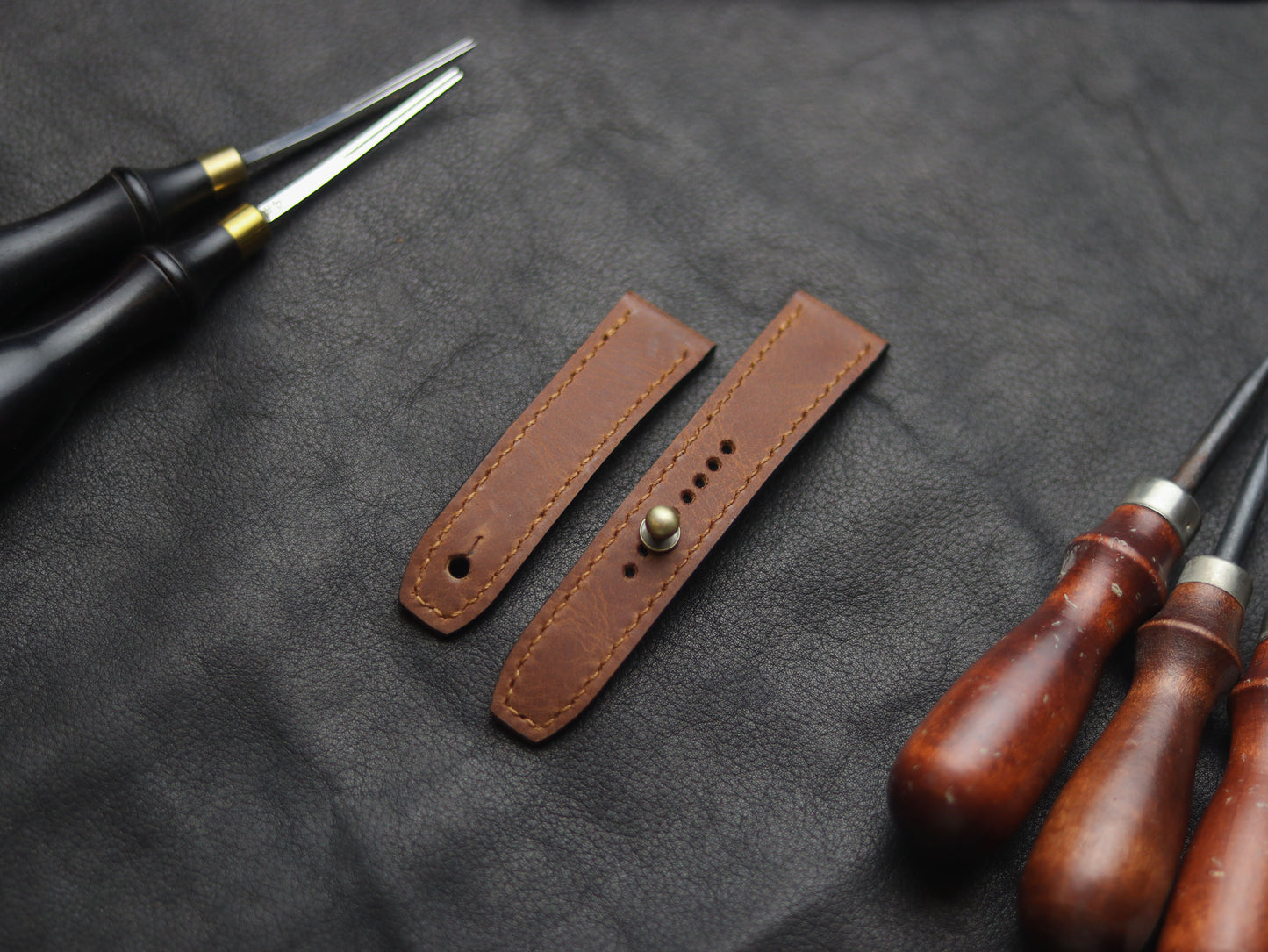 TAWNNY BROWN (BROWN) - FULL STITCHED WATCH STRAPS