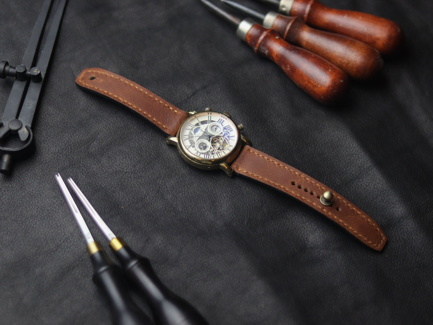 TAWNNY BROWN (BROWN) - FULL STITCHED WATCH STRAPS