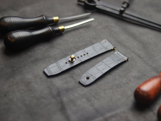 PANTOM BLACK (BEACH) - MINIMAL STITCHED WATCH STRAPS