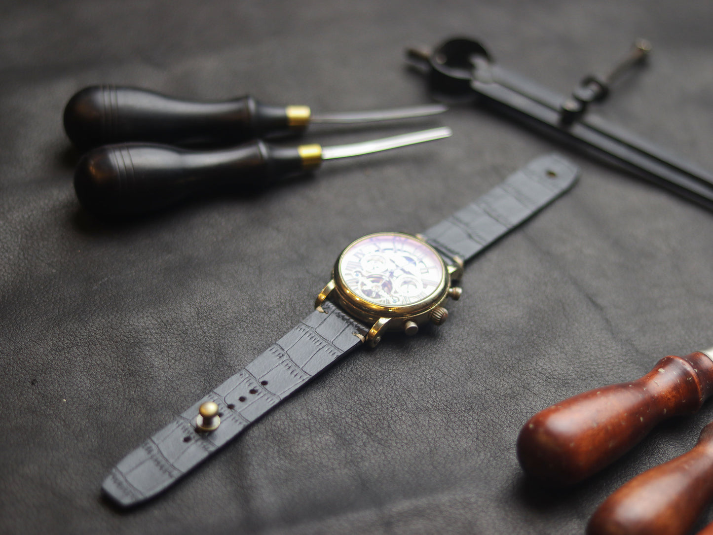 PANTOM BLACK (BEACH) - MINIMAL STITCHED WATCH STRAPS