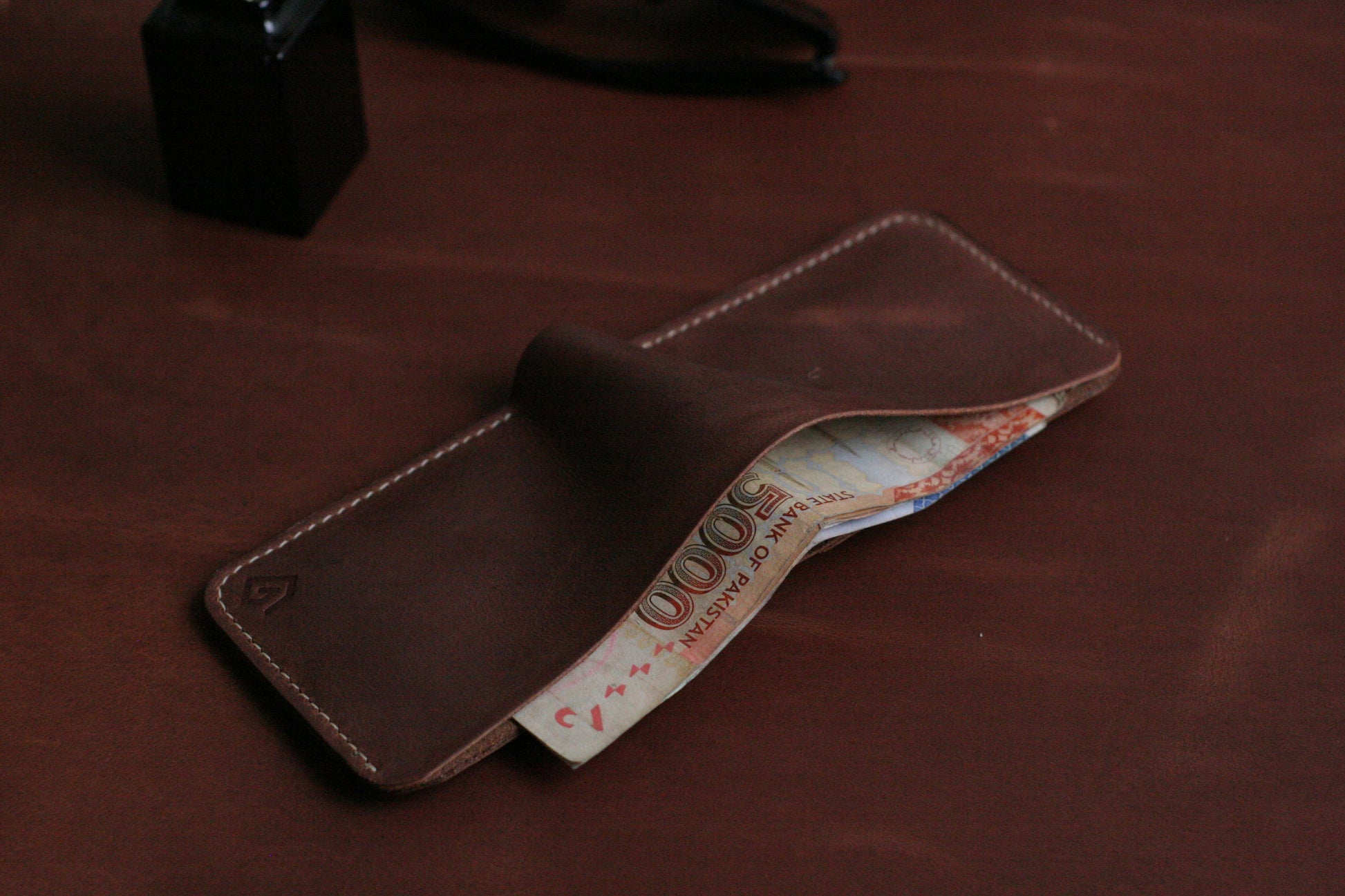 GROOM 2.0 LEATHER WALLET TAWNY  BROWN grip