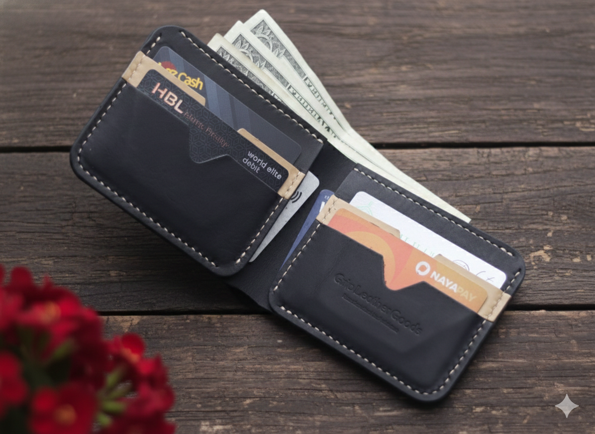 "GROOM" CHARCOAL BLACK AND CHIFFON WHITE grip